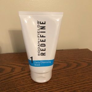 New RODAN + FIELDS redefine mask